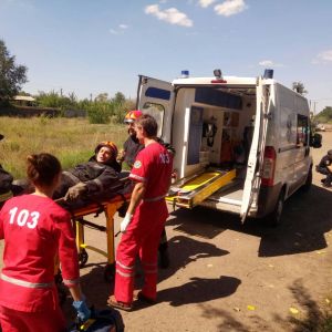 В Измаиле спасатели совместно с полицией и медиками отрабатывали действия при ДТП с возгоранием (ФОТО)