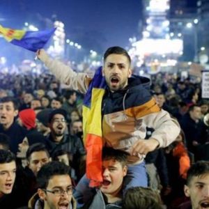 В соседней Румынии  третий день продолжаются антиправительственные протесты
