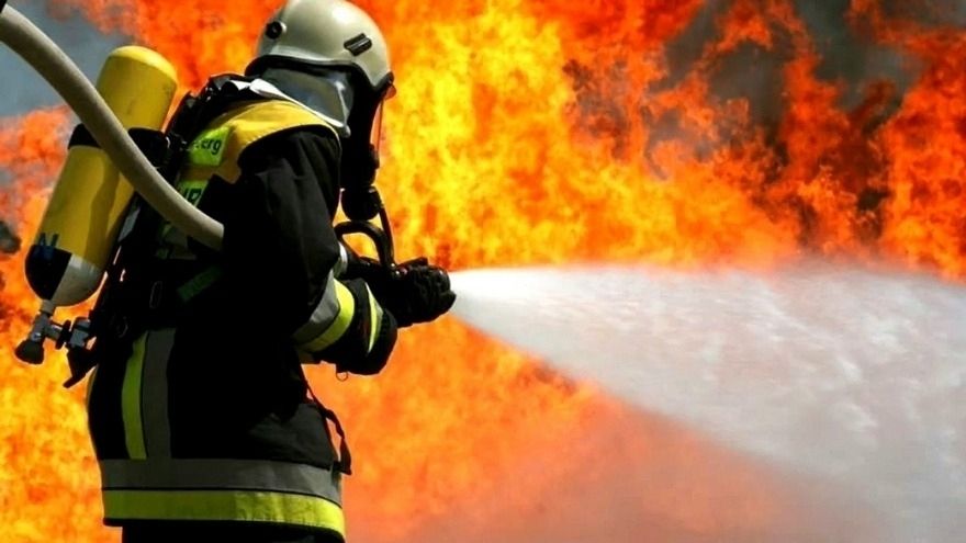 В Вилково в горящем доме нашли тело мужчины В Вилково в горящем доме нашли тело мужчины