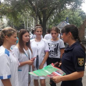 Студентам Измаила напомнили правила пожарной безопасности (ФОТО)