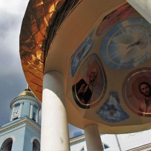 Ротонду у Свято-Покровского собора расписали (ФОТО)