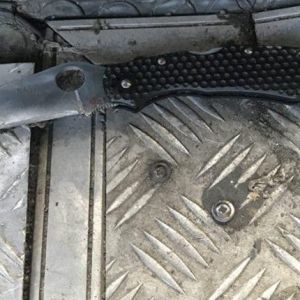 Не сумев  обокрасть пассажира одесской маршрутки, вор от злости ударил его ножом