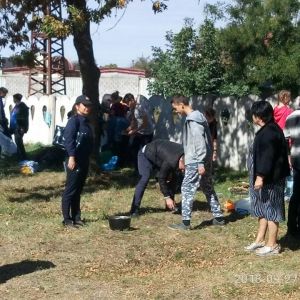 Спасатели Измаила приняли участие в празднике "Казацкая каша" (ФОТО)