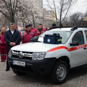 Медикам в Одесской области закупают служебные автомобили