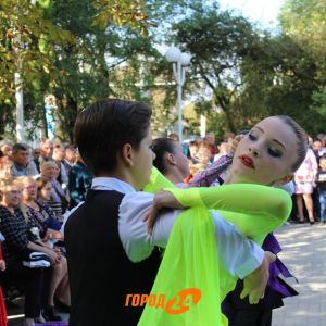 В Измаиле прошел мастер-класс по бальным танцам (ФОТО)