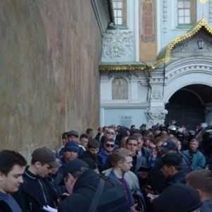 В Киеве возле Лавры массовые задержания - СМИ
