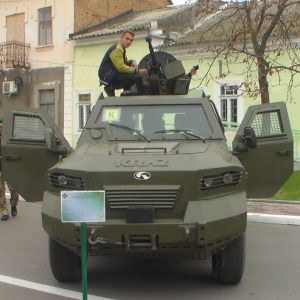 К 2700-му Дню рождения города Килия пограничники Измаила устроили выставку боевой техники