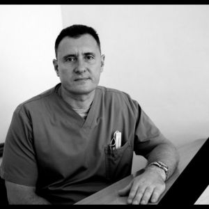 Скончaлся один из лучших врaчей одесского военного госпитaля - ему стaло плохо во время оперaции