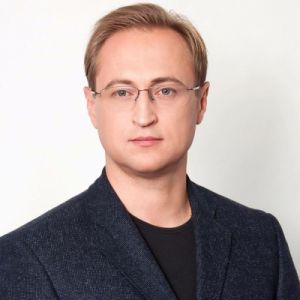 В Одессе обстреляли машину депутата облсовета