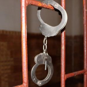 В Измаиле внучка проведет за решеткой семь суток за издевательства над 80-летней бабушкой