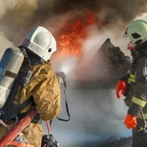 В селе Богатое Измаильского района мужчина  пытался самостоятельно потушить пожар и угодил в больницу