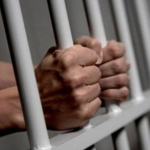 Изверг, который надругался над ребенком, осужден на 12,5 лет лишения свободы