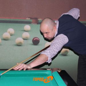 В Измаиле прошел предновогодний турнир по бильярду (ФОТО)