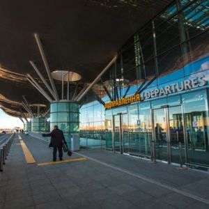 Украинские туристы оказались заложниками в «Борисполе», рейс в Египет переносили уже пять раз