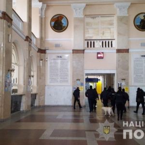 В Одесской области задержали "телефонного террориста", который угрожал взорвать автостанцию "Привоз" и ж/д вокзал