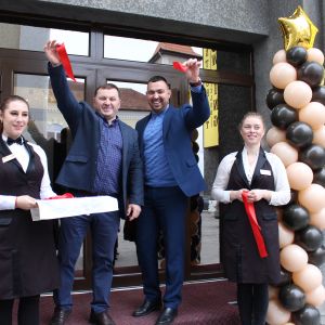 В Измаиле открылись боулинг-клуб и ресторан "Бессарабия" (ФОТО)