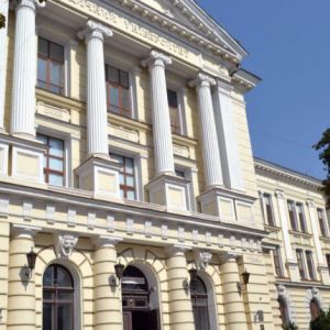 Кабмин утвердил объединение одесского и крымского медуниверситетов