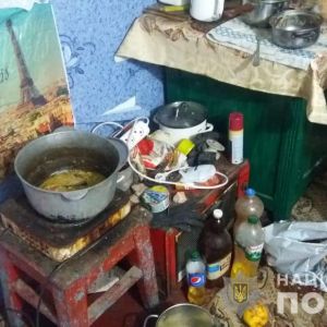 Дети в трех семьях Измаильщины проводили время в одиночестве и в грязи, - ФОТО
