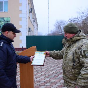 Полиция наградила Измаильских пограничников, задержавших опасного преступника