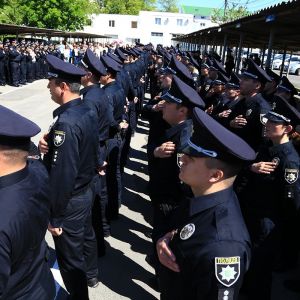 Законы не для всех: одесская патрульная полиция получает указания не останавливать определенные авто