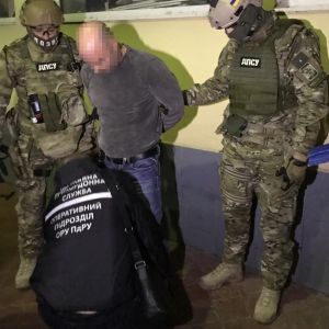 В пункте пропуске «Рени» пограничники задержали грека, который вербовал женщин для оказания интимных услуг за рубежом
