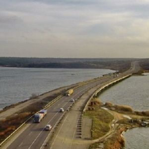 Спустя десять лет в Одесской области завершат строительство моста через Хаджибейский лиман
