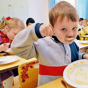 В дошкольных учреждениях Измаила изменилась стоимость питания для детей