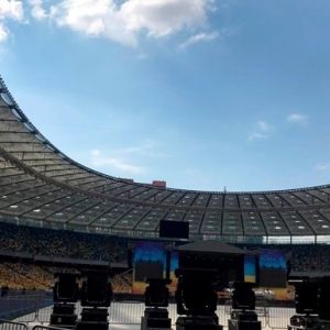 СМИ узнали, кто будет вести дебаты на Олимпийском