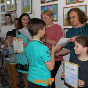 "В країні мрій": юные художники Измаила презентовали свои работы! (ФОТО)