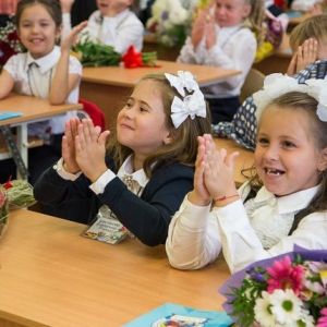Родителям первоклассников советуют поторопиться с подачей документов