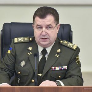 Министр обороны Полторак попросил Зеленского уволить его