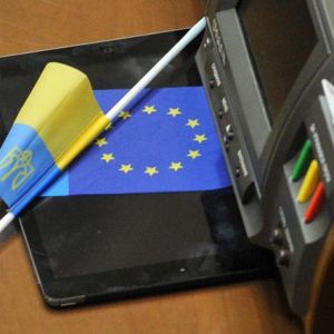 В ЕС прокомментировали решение Зеленского распустить Раду