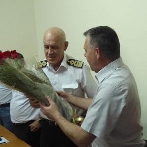 Коллектив ИФ ГП «АМПУ» торжественно провел на заслуженный отдых капитана порта Анатолия Колесникова