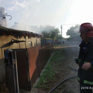В Кислицах горел дом (ФОТО)