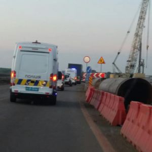 Подозреваемого в убийстве 11-летней Даши Лукьяненко везут в Одессу