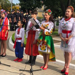 В Измаиле в День Конституции Украины прошел торжественный митинг (ФОТО)