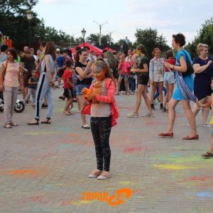 Битва красками: в Измаиле прошел праздник Холи! (ФОТО)