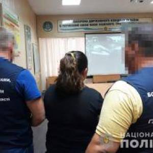 В одесском аэропорту задержали вербовщицу женщин для работы в секс-индустрии (ВИДЕО)