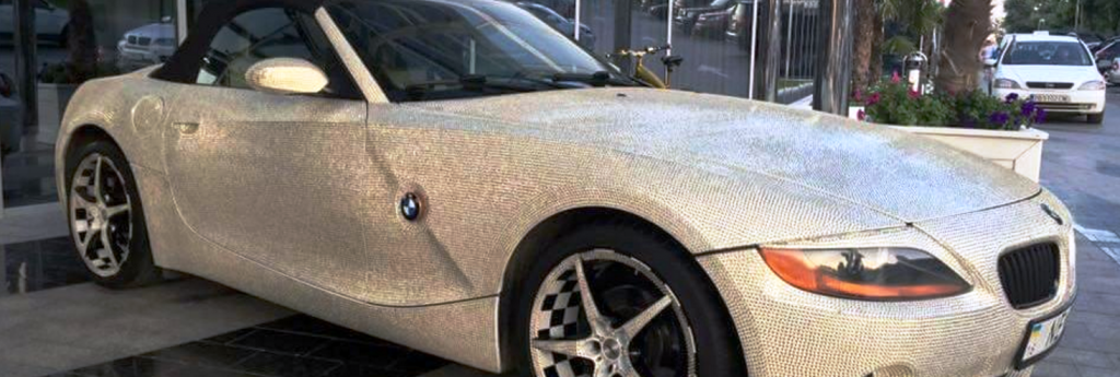 "Бриллиантовый" BMW из Молдовы колесит по Одессе (ФОТО, ВИДЕО) "Бриллиантовый" BMW из Молдовы колесит по Одессе (ФОТО, ВИДЕО)