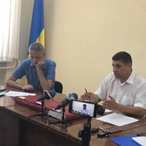 Администрация Измаила обратилась к Министру экологии с просьбой принять меры по отношению к бывшему заводу "Эталон", отравляющему воздух города едким запахом (ВИДЕО)