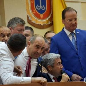 Депутаты Одесского облсовета со второй попытки попробуют выбрать себе нового руководителя