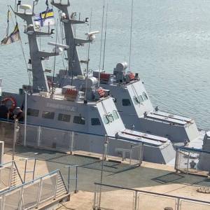В Измаильский морской порт прибыли корабли ВМС Украины