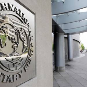 С прибывшей в Украину миссией МВФ начаты переговоры о новой программе, – Гончарук