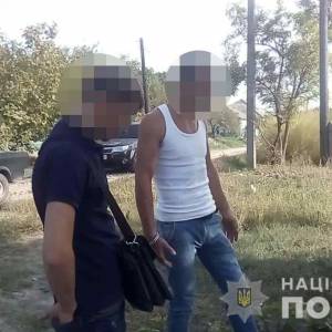 Житель Килии ударил друга дважды в грудь ножом и скрылся (ВИДЕО)