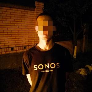 В Измаиле на ул. Короленко патрульные задержали молодого парня с амфетамином в кармане (ФОТО)