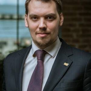 Гончарук получил 21 тысячу зарплаты и еще 41 тысячу премий и надбавок