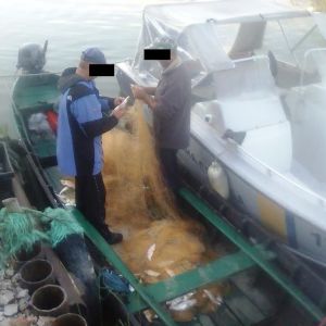 Пограничники Измаила задержали браконьеров со стокилограммовым уловом