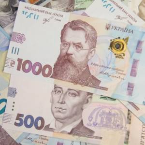 Купюра 1000 гривен. Сегодня вводится в оборот новая банкнота с Вернадским. Что о ней известно?
