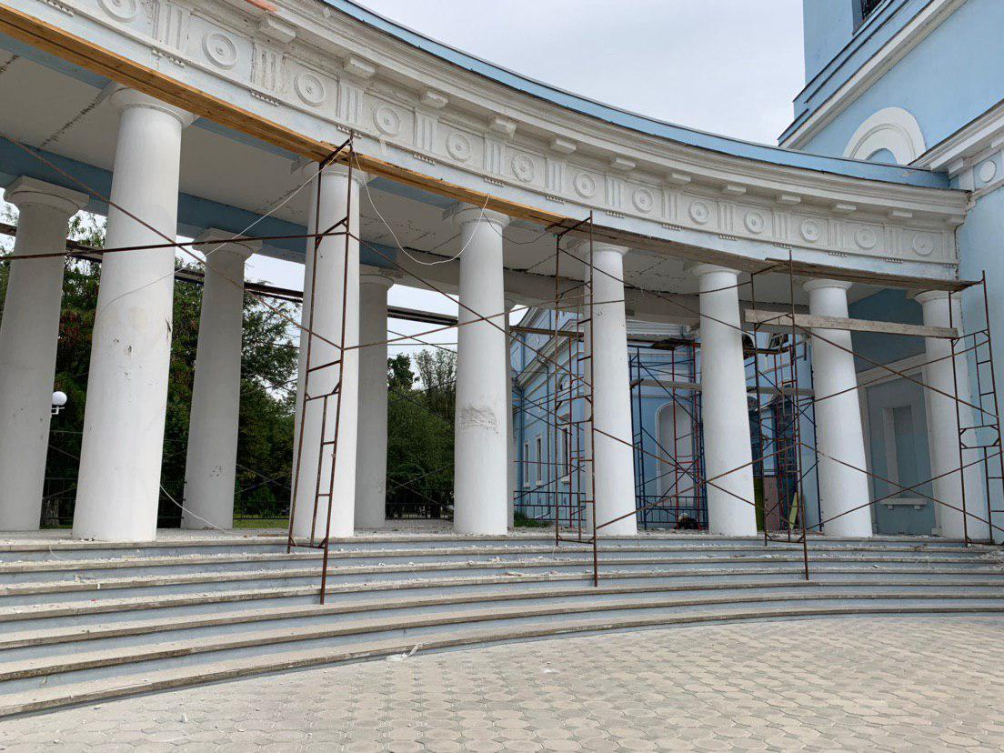 Колоннады 